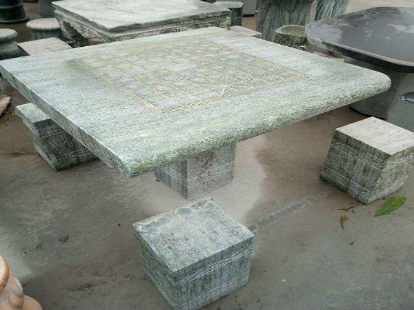 石桌石凳厂家生产